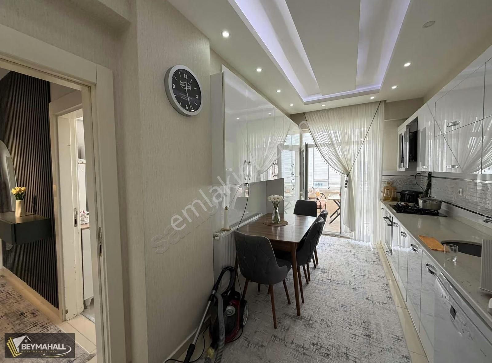 Beymahall Fıstıklık Merkezi Konumda Satılık Masrafsız 3+1 Daire - Görsel 4