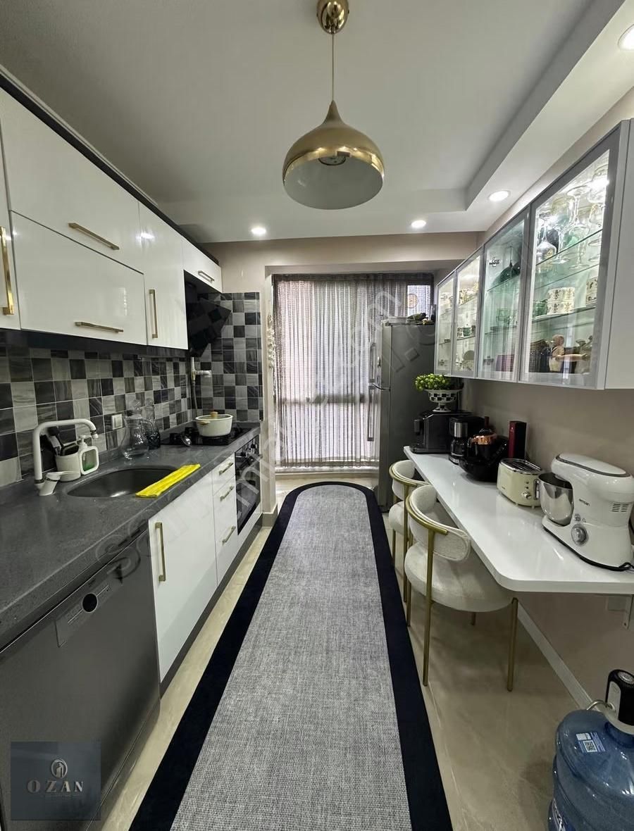 Ozan Emlaktan Sultanmurat Mh 2+1 90m2 Otoparklı Yeni Bina