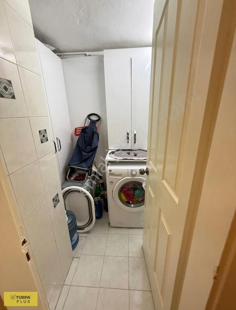 İnönü Caddesi Üzeri Asansörlü Satılık Eşyalı 3+1 Arakat Daire - Görsel 4