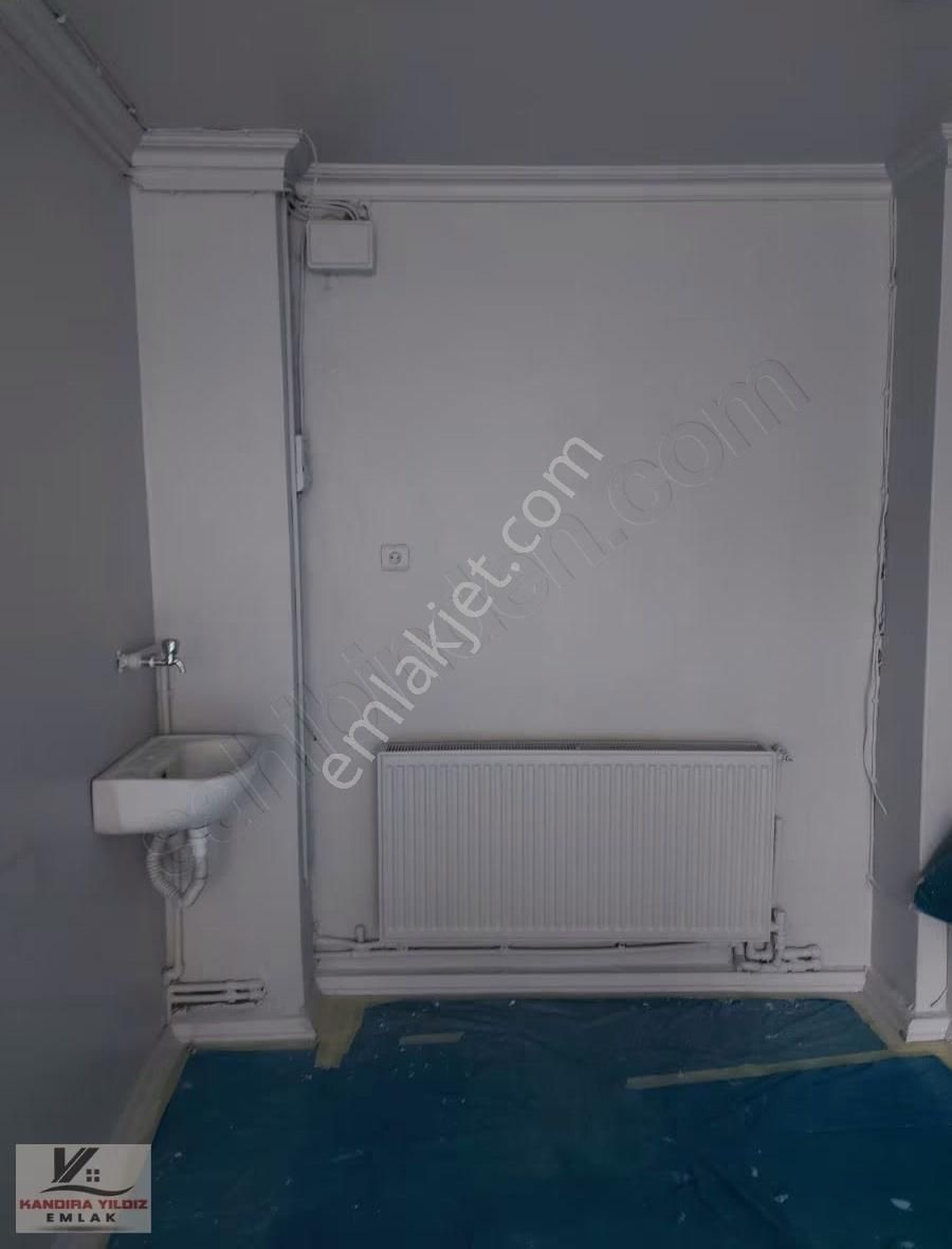 Üsküdar Cumhuriyette Kiralık: Stratejik Konumlu 15 M² Ofis ! - Görsel 4