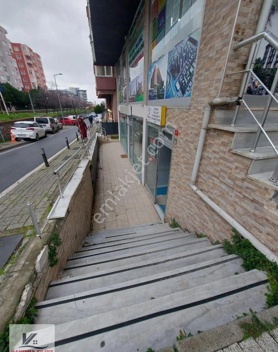 Üsküdar Cumhuriyette Kiralık: Stratejik Konumlu 15 M² Ofis ! - Görsel 10