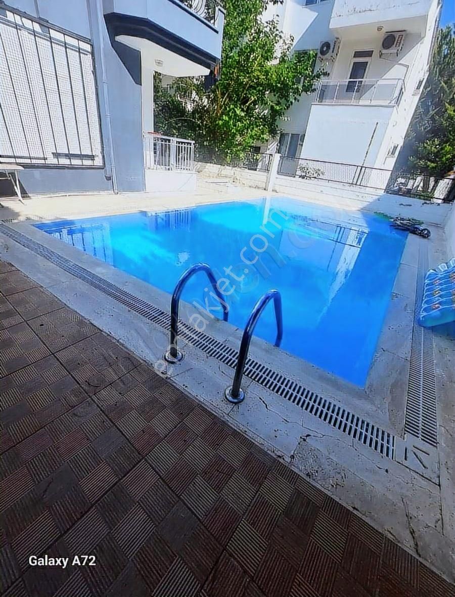 Side'de Satılık Havuzlu Giriş Kat Stüdyo Daire