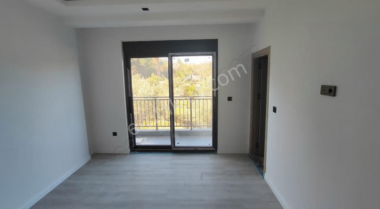 Sarılar Mahallesinde Pazar Yeri Ustunde Kiralık 2+1 Daire - Görsel 8