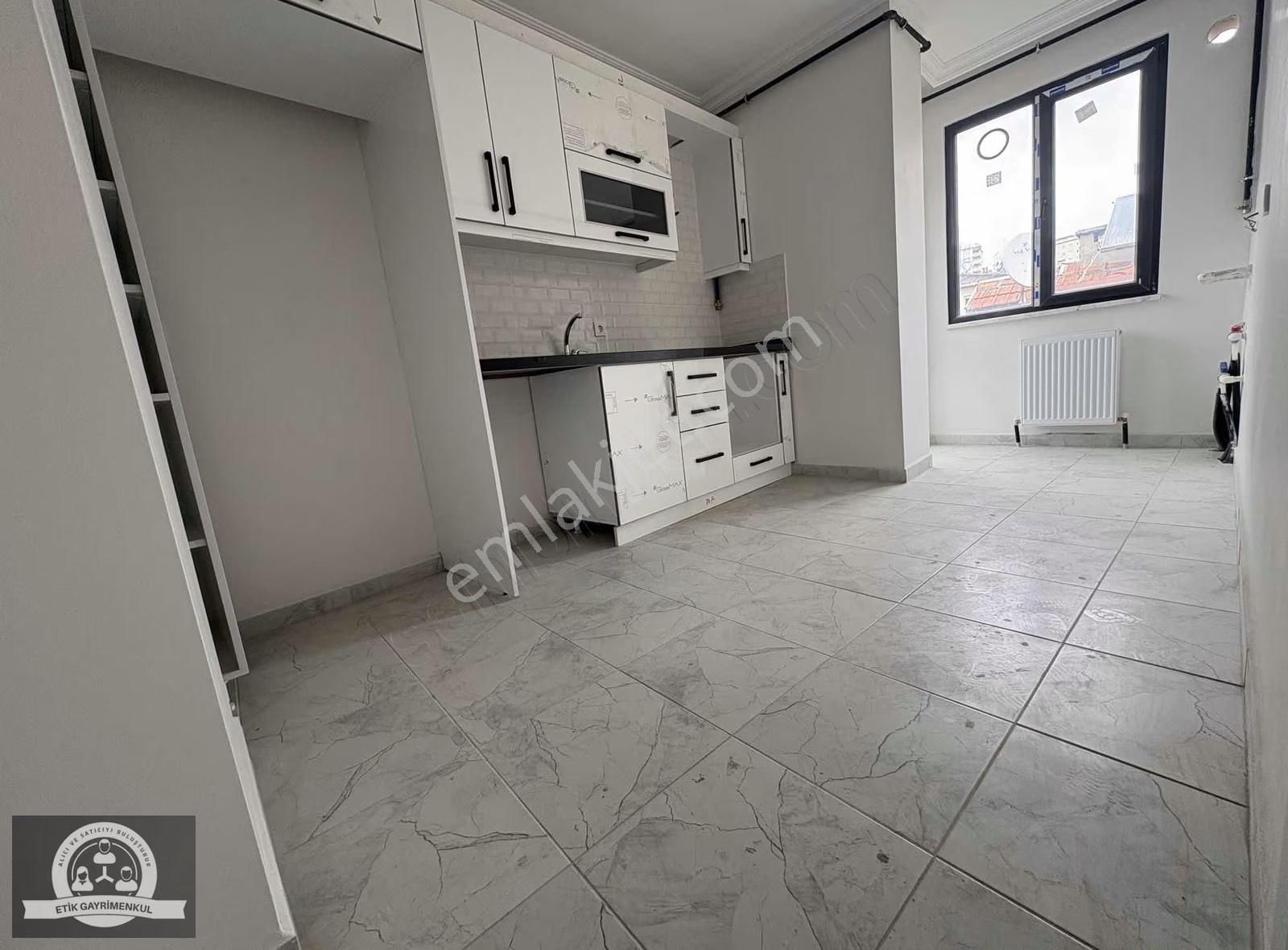 Yenidoğan Merkezde 3+1 160m2 Satılık Çatı Dubleks Daire - Görsel 4