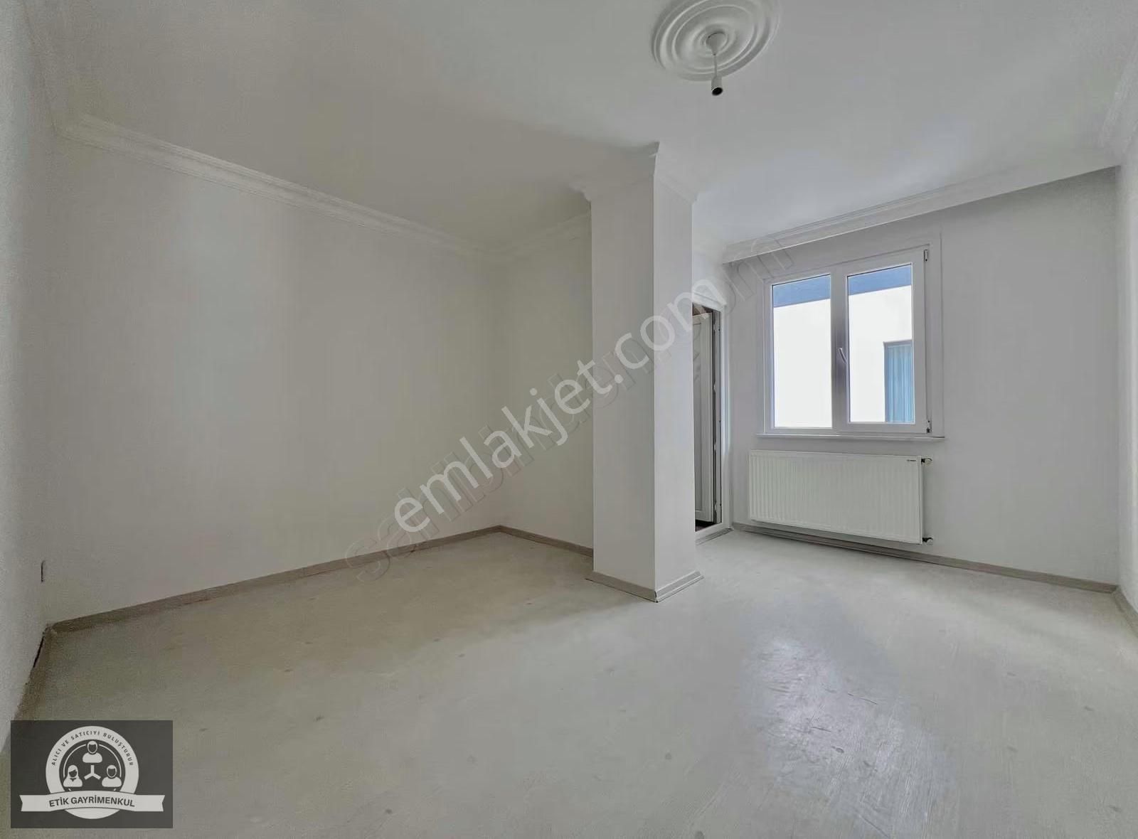 Çekmeköy Sultançiftliği Merkezde 2+1 İskanlı Arakat Daire - Görsel 20