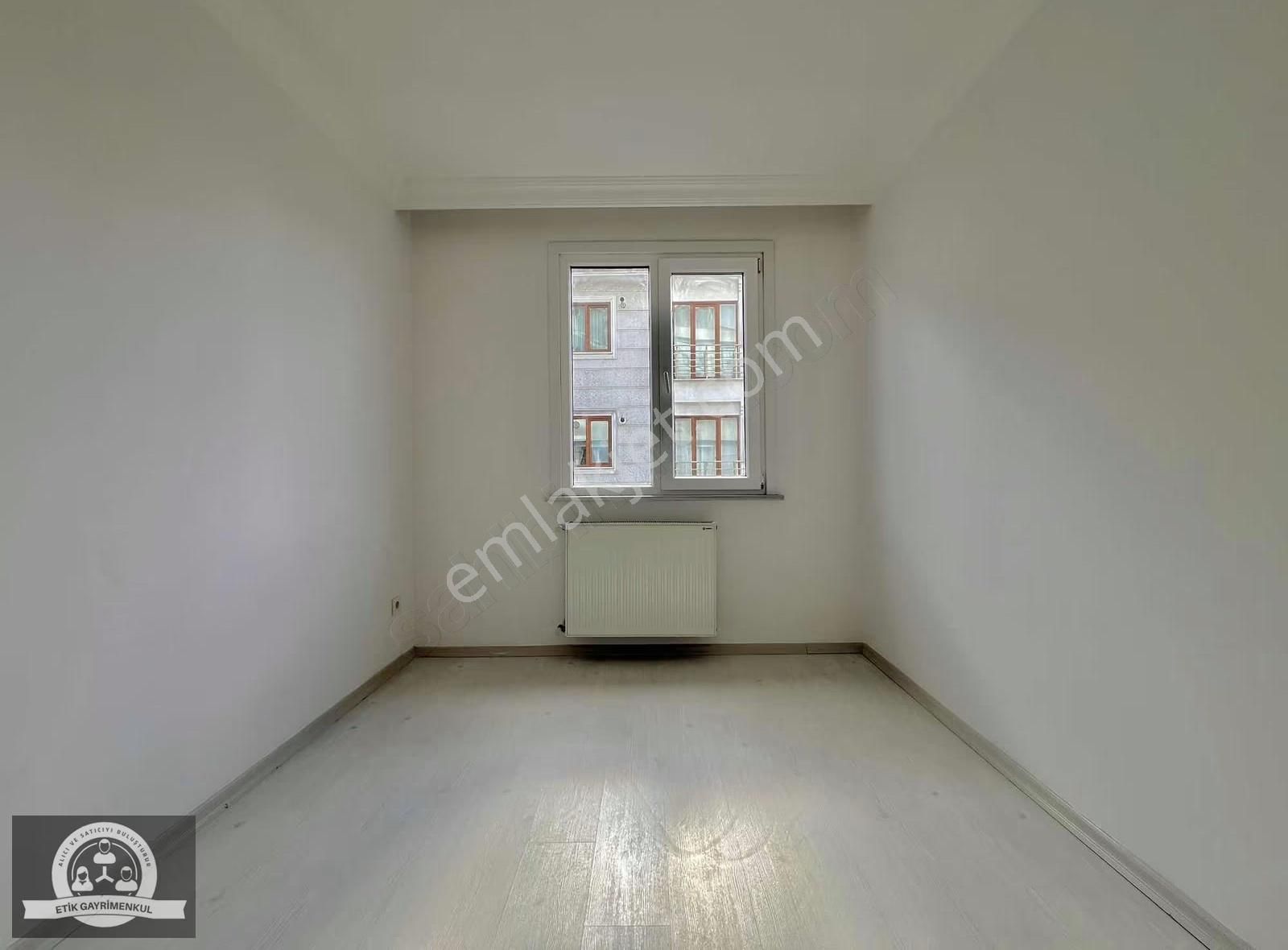 Çekmeköy Sultançiftliği Merkezde 2+1 İskanlı Arakat Daire - Görsel 31