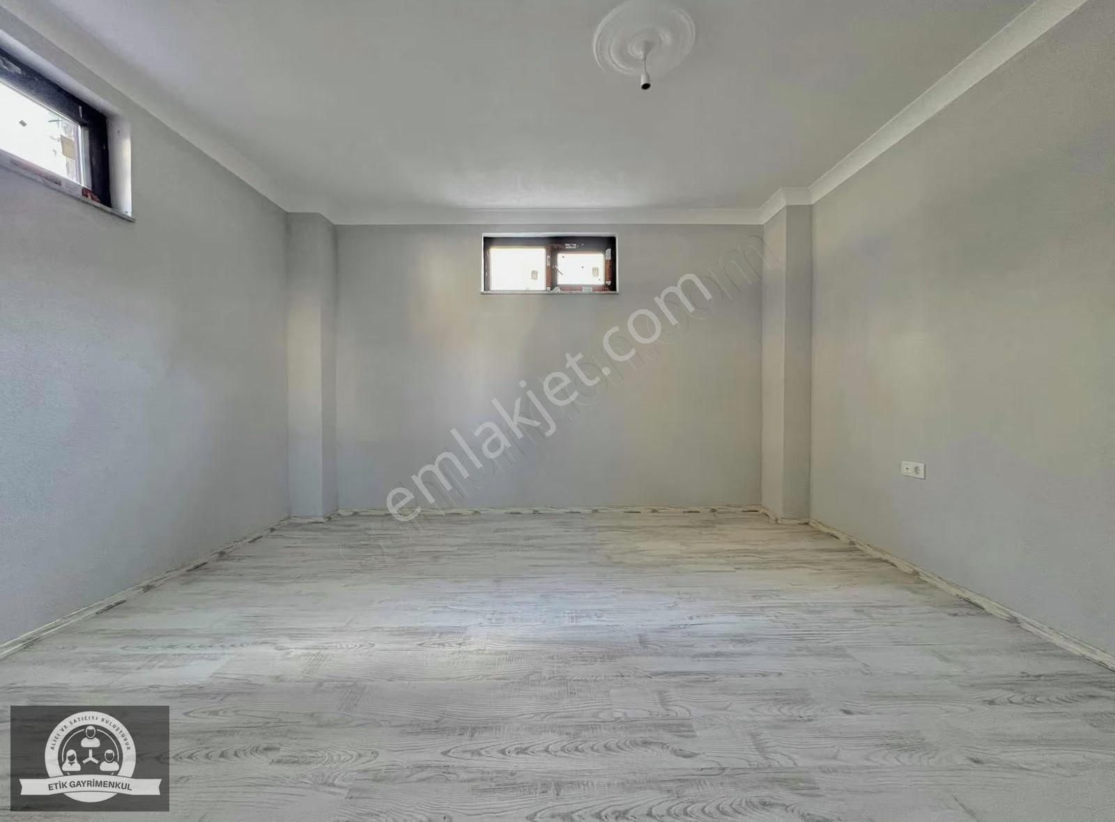 Sultanbeyli Ahmet Yesevide 2+1 Ters Dubleks Daire - Görsel 3
