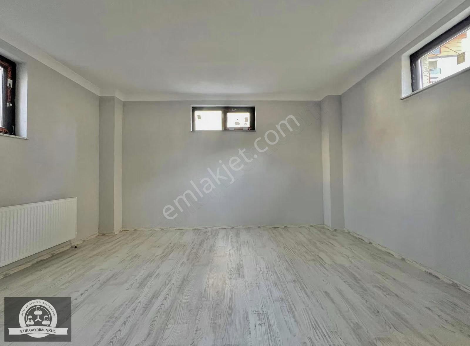 Sultanbeyli Ahmet Yesevide 2+1 Ters Dubleks Daire - Görsel 18