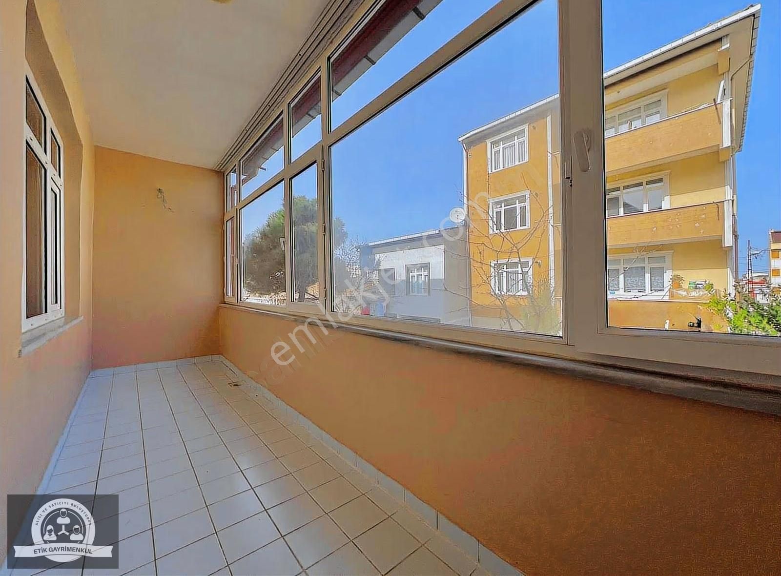 Veysel Karanide 2+1 120 M2 Bahçeli Geniş Kiralık Daire - Görsel 9