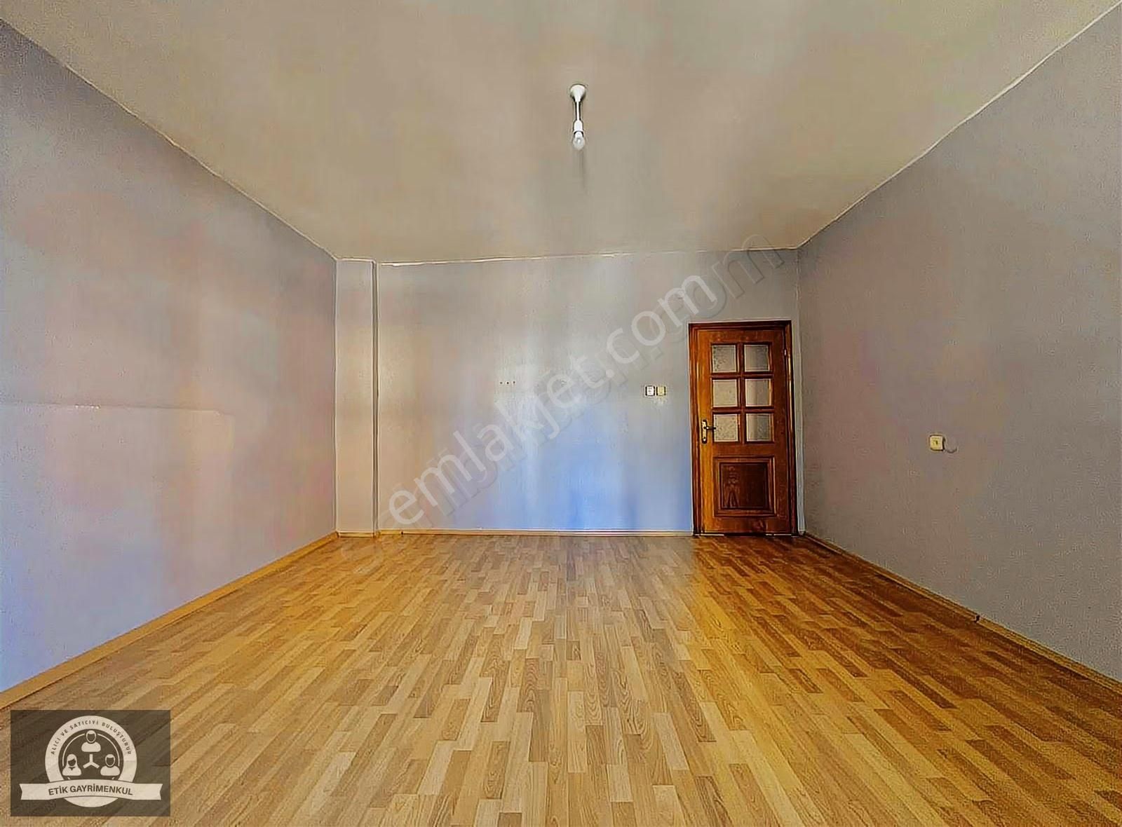 Veysel Karanide 2+1 120 M2 Bahçeli Geniş Kiralık Daire - Görsel 7