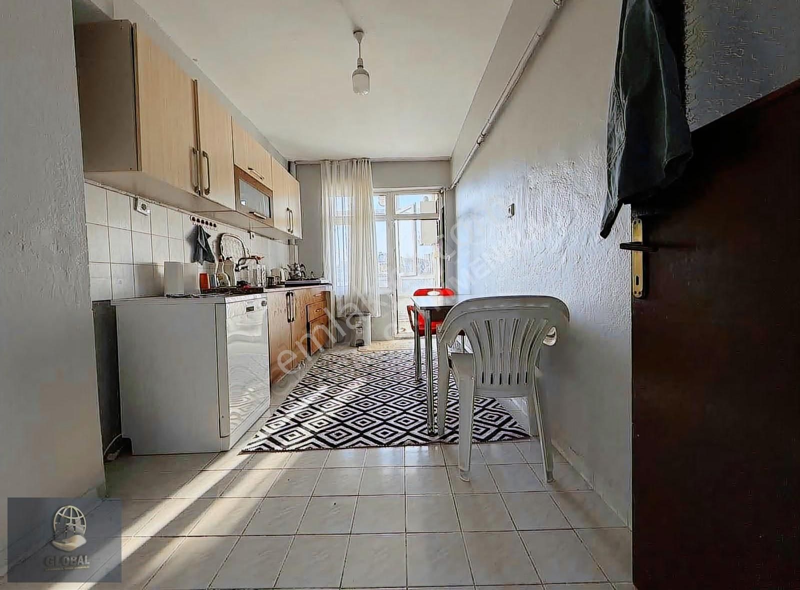 Çorlu İş Yeri Personellerine Anacadde Üzeri Eşyalı Kiralık 2+1 - Görsel 11