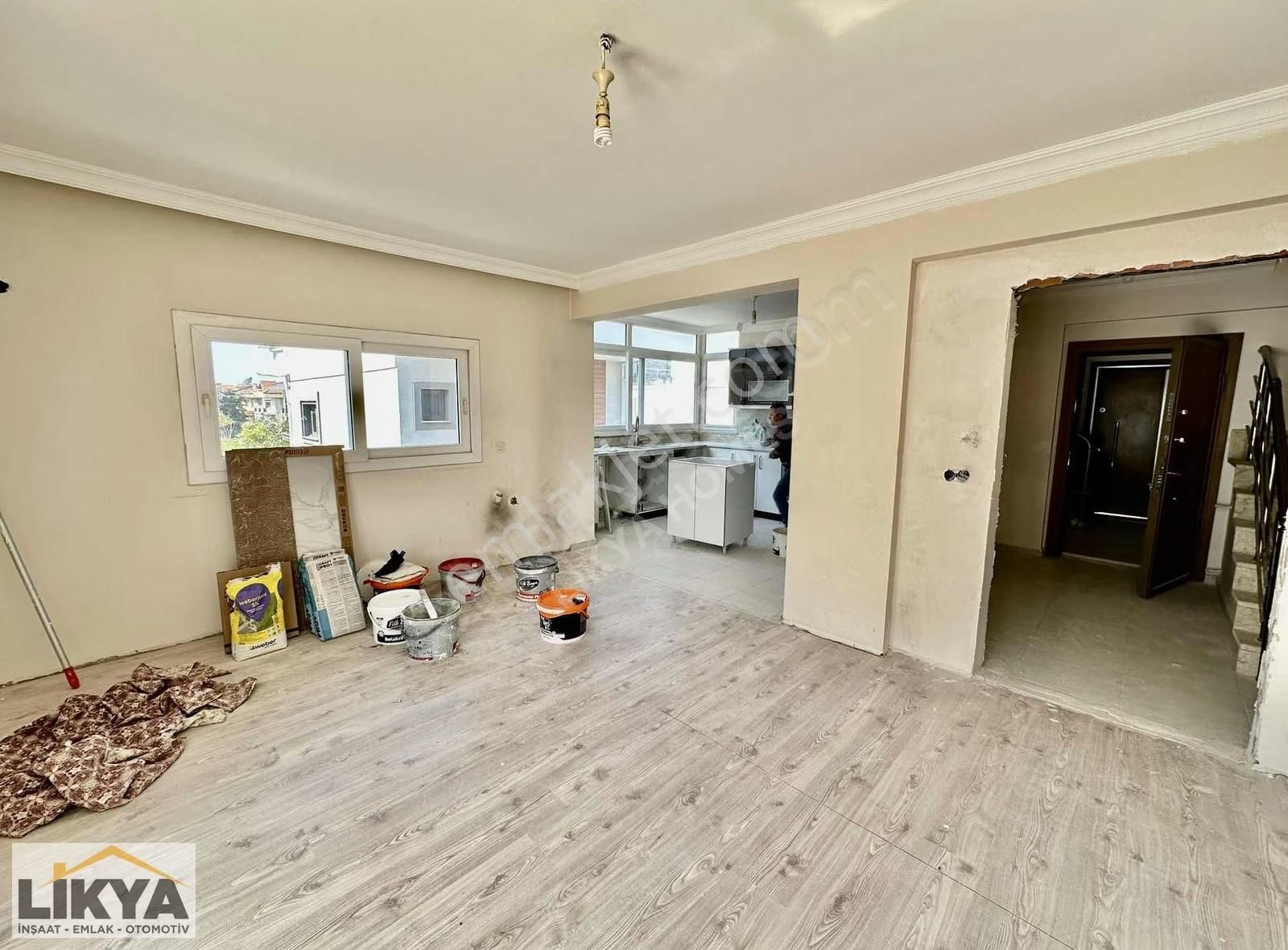 Akarca Mah. Sahile 100 M Konumda Aynı Bina Da 2 Adet Eşyasız - Görsel 9