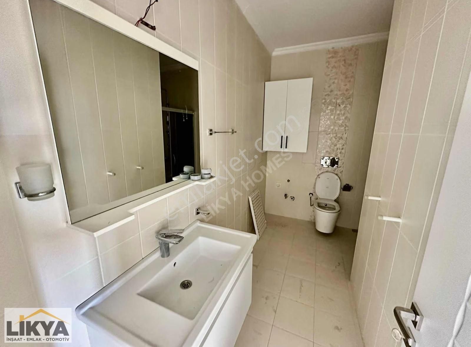 Akarca Mah. Sahile 100 M Konumda Aynı Bina Da 2 Adet Eşyasız - Görsel 8