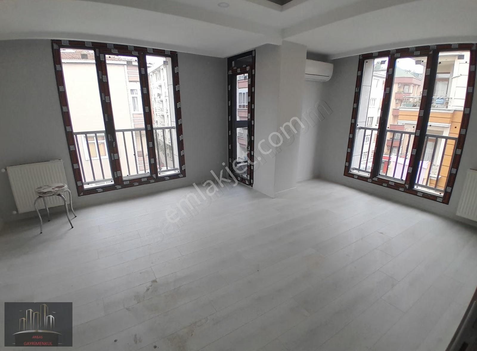 Kiralık Sıfır 2+1 Metrobüse Yakın Daire. - Görsel 30