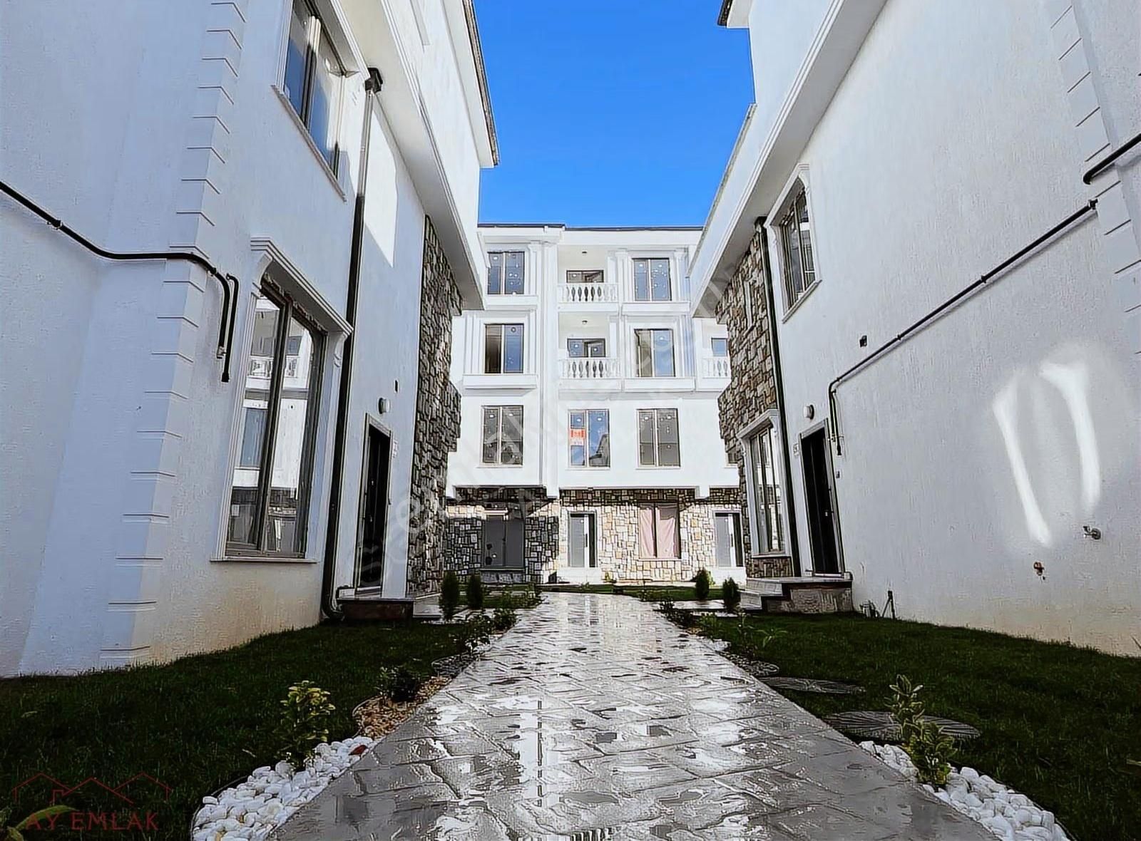 Cadde Üzeri Havuzlu Asansörlü Ultra Lüks 1+1 Daire. - Görsel 8