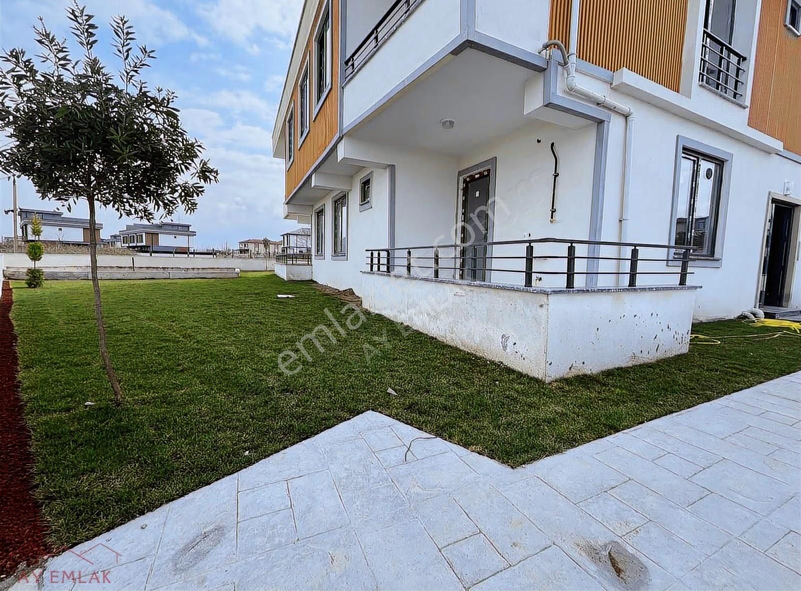 Aziziye Mah.'de Havuzlu Ebevyn Banyolu Sıfır 2+1 Daire. - Görsel 12