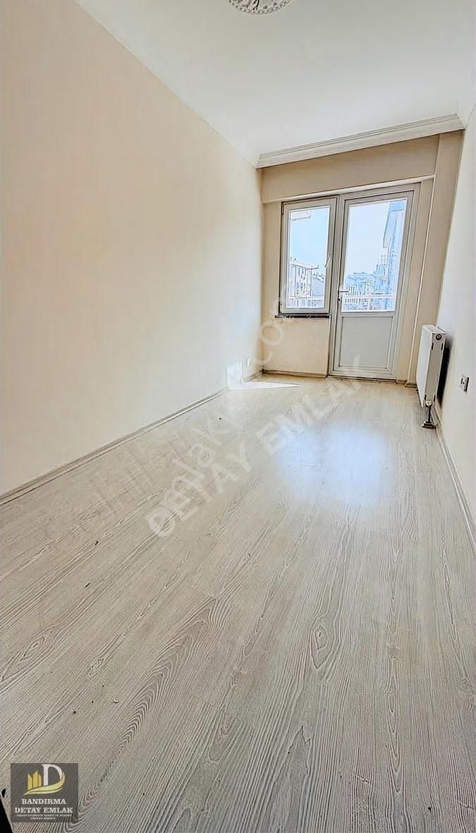 Bu Fırsatı Kaçırmayın !! Cadde Üzeri Ara Kat 3+1 Satlık Daire - Görsel 11