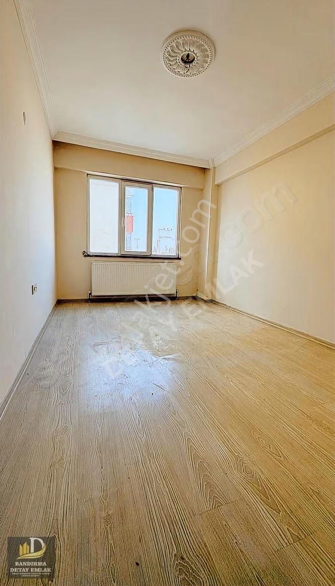 Bu Fırsatı Kaçırmayın !! Cadde Üzeri Ara Kat 3+1 Satlık Daire - Görsel 21