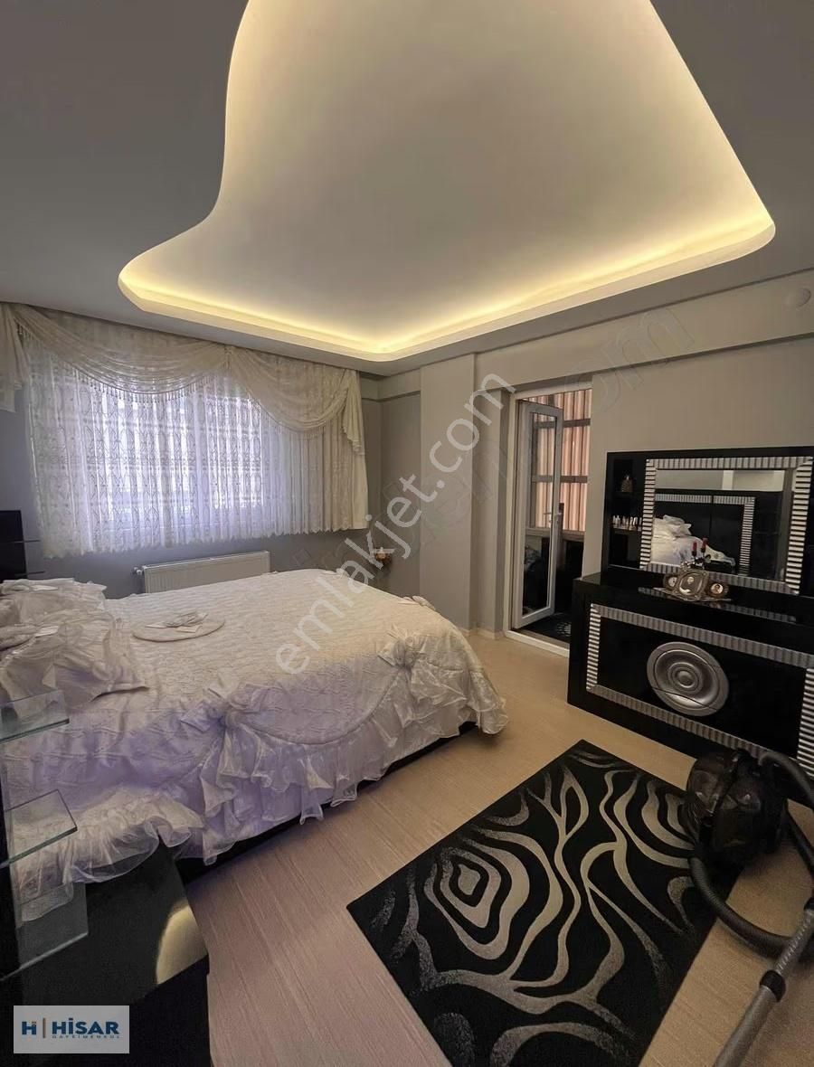 Hisardan Gazi Devletin Karşısında Caddeye Cephe Yapılı 3+1 Daire - Görsel 17