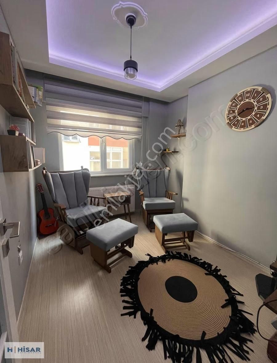 Hisardan Gazi Devletin Karşısında Caddeye Cephe Yapılı 3+1 Daire - Görsel 9