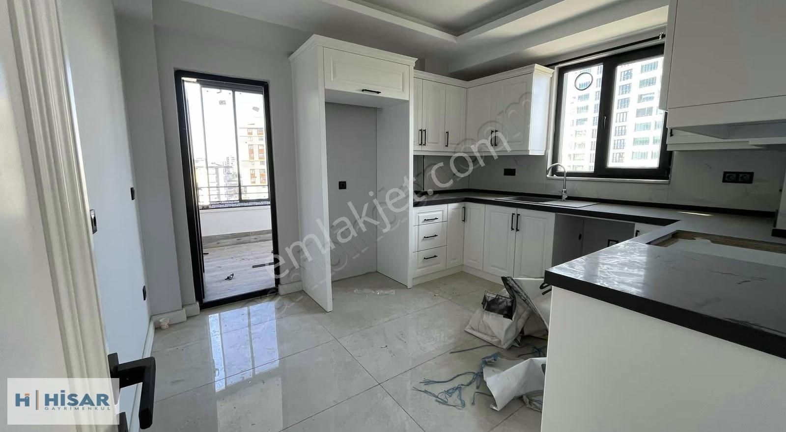 Gökdelenler Bölgesinde Deniz Manzaralı Ultra Lüks Daire - Görsel 28