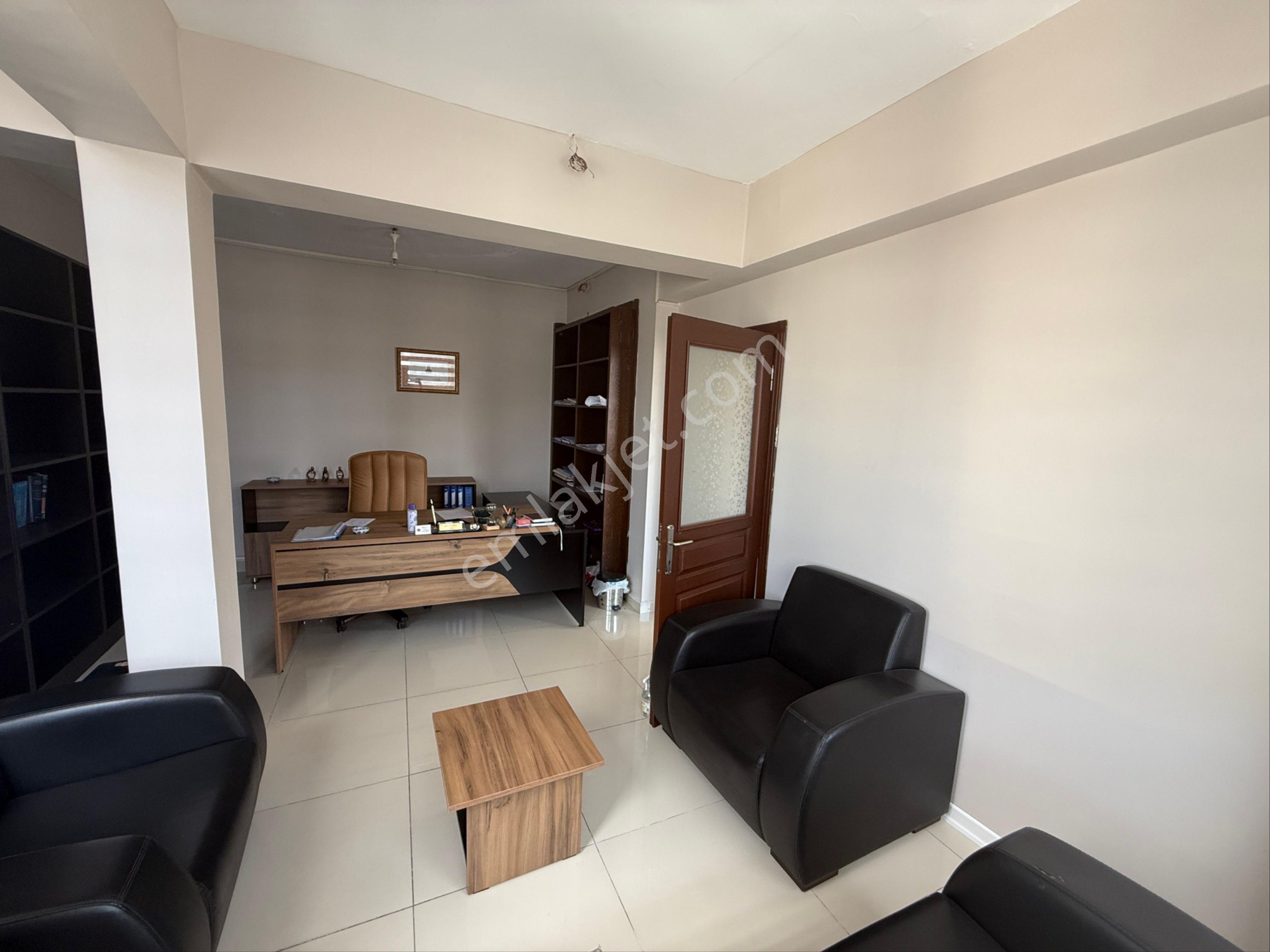 Çiftlik Caddesine Cephe 5+1 450m2 Satılık Fırsat İşyeri&ofis - Görsel 8