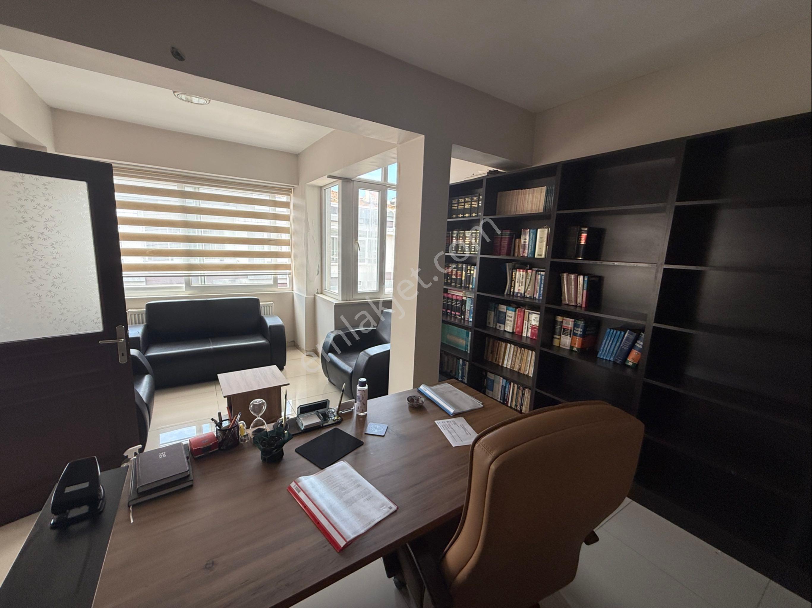 Çiftlik Caddesine Cephe 5+1 450m2 Satılık Fırsat İşyeri&ofis - Görsel 9