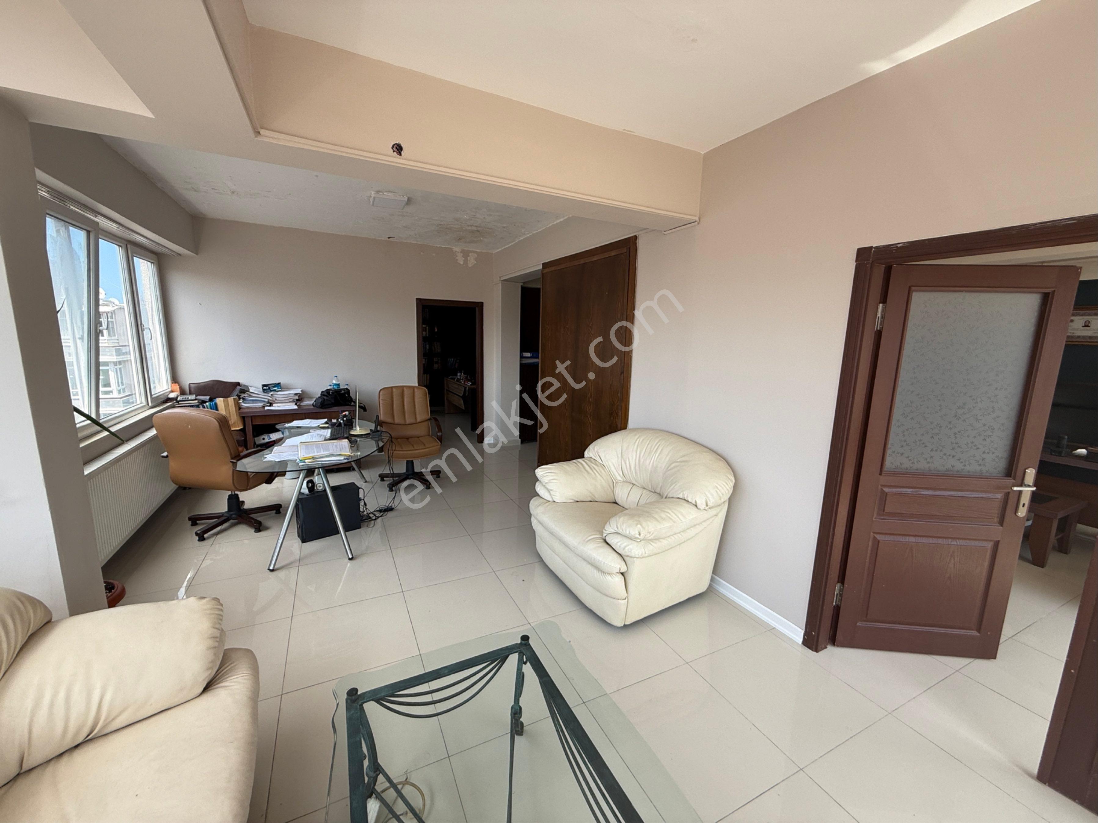 Çiftlik Caddesine Cephe 5+1 450m2 Satılık Fırsat İşyeri&ofis - Görsel 5