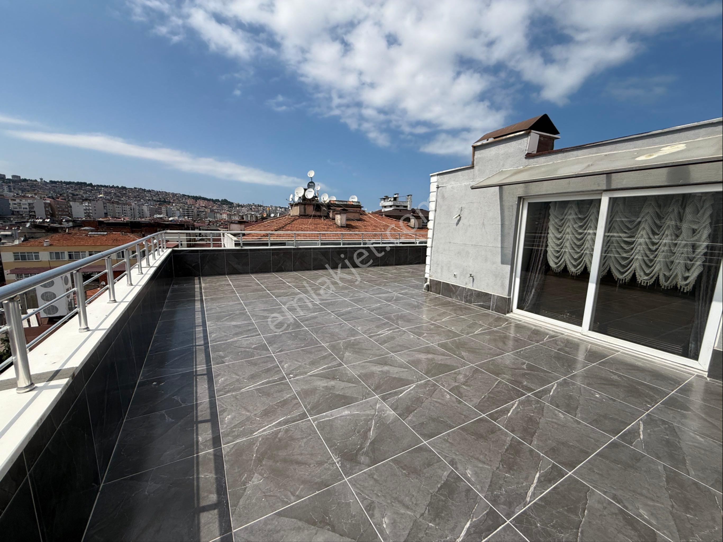 Çiftlik Caddesine Cephe 5+1 450m2 Satılık Fırsat İşyeri&ofis - Görsel 15