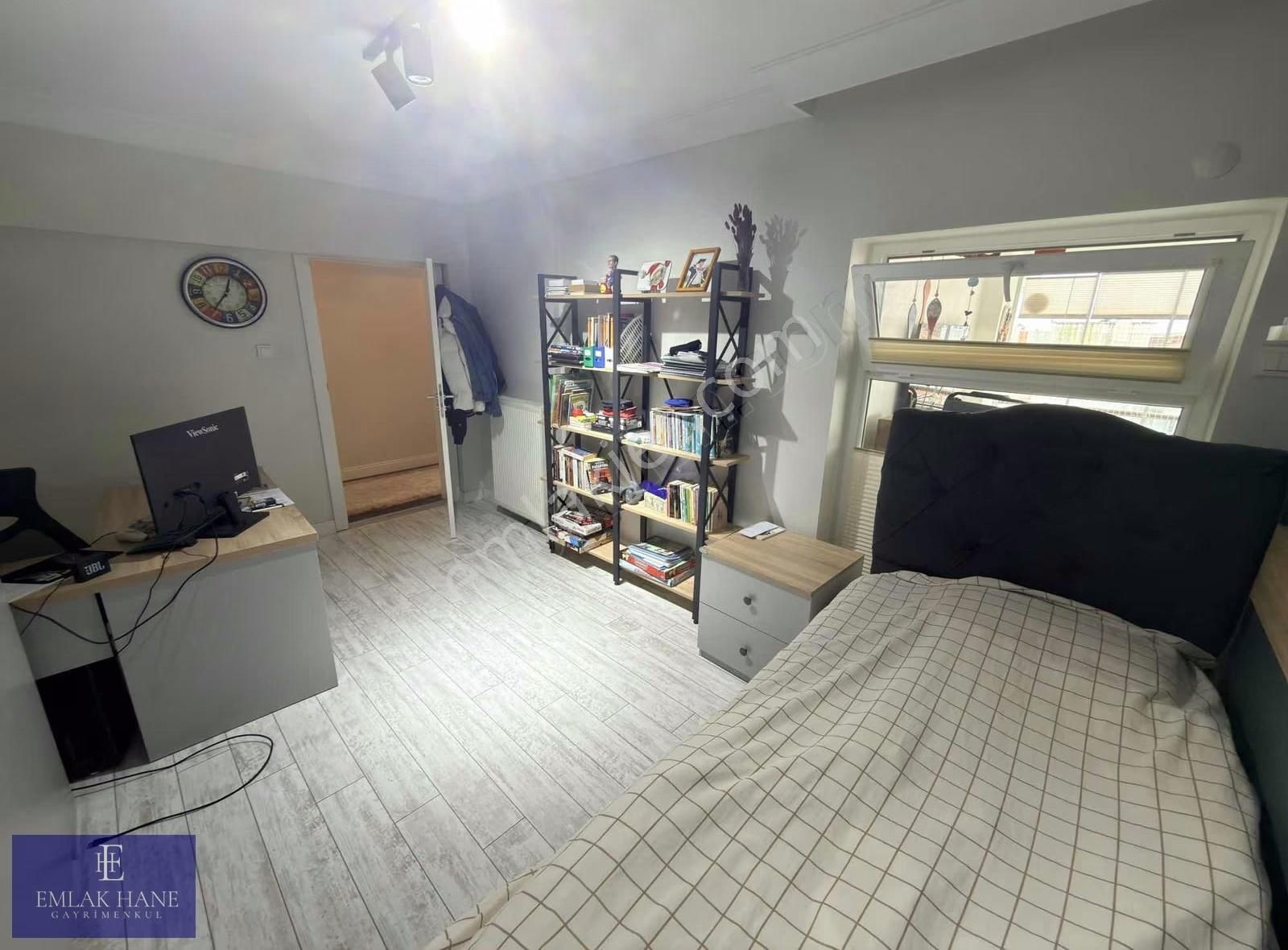 Mükemmel Konumda / Özel Mimarı 3+1 Satılık Fırsat Daire - Görsel 5