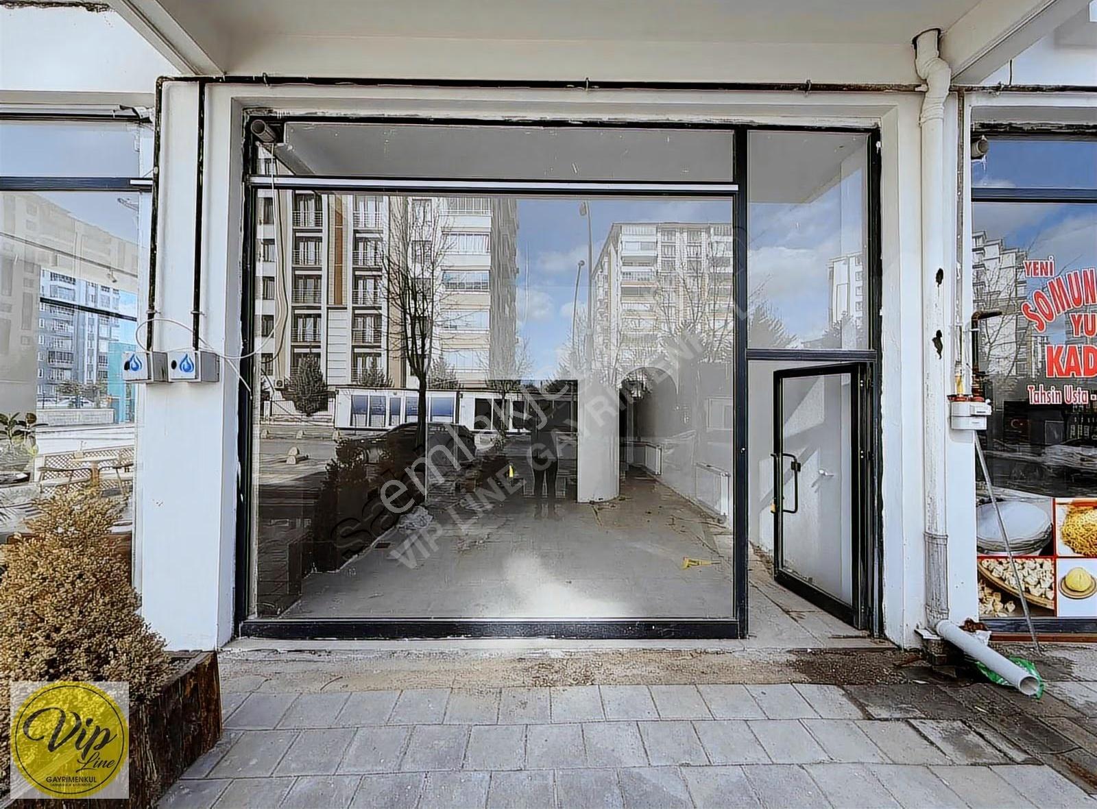Vip Lineden Çilesizde 84 M2 Bodrumlu Dükkan