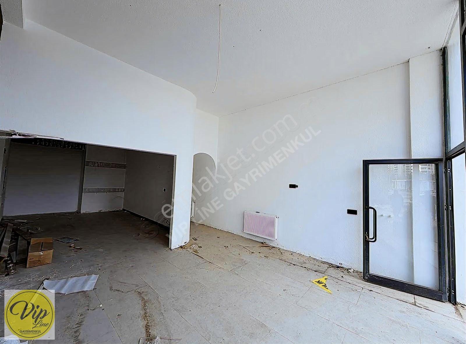 Vip Lineden Çilesizde 84 M2 Bodrumlu Dükkan - Görsel 2