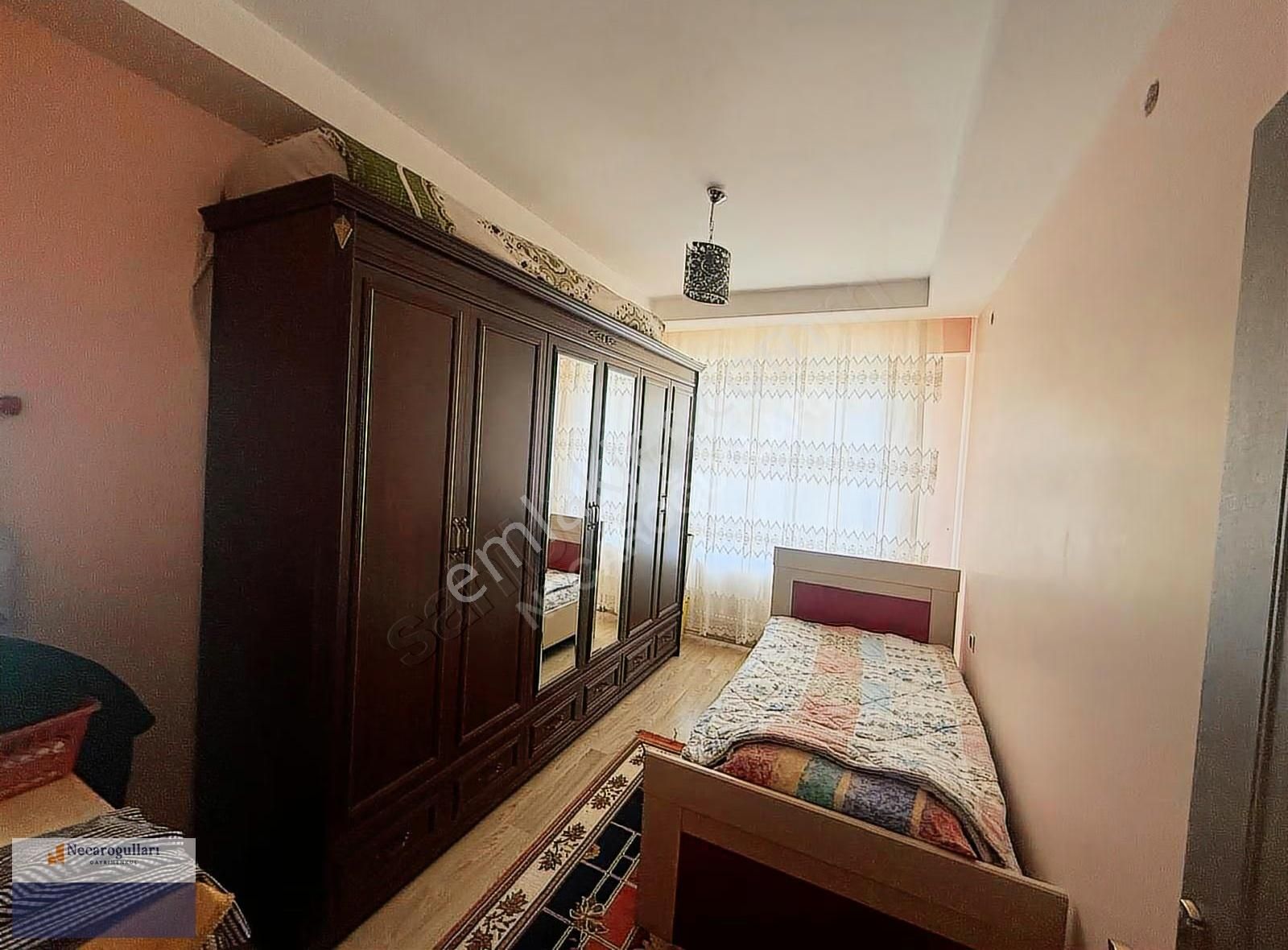 Necaroğullarından Otogar İlerisinde Fırsat 3+1 Daire - Görsel 39