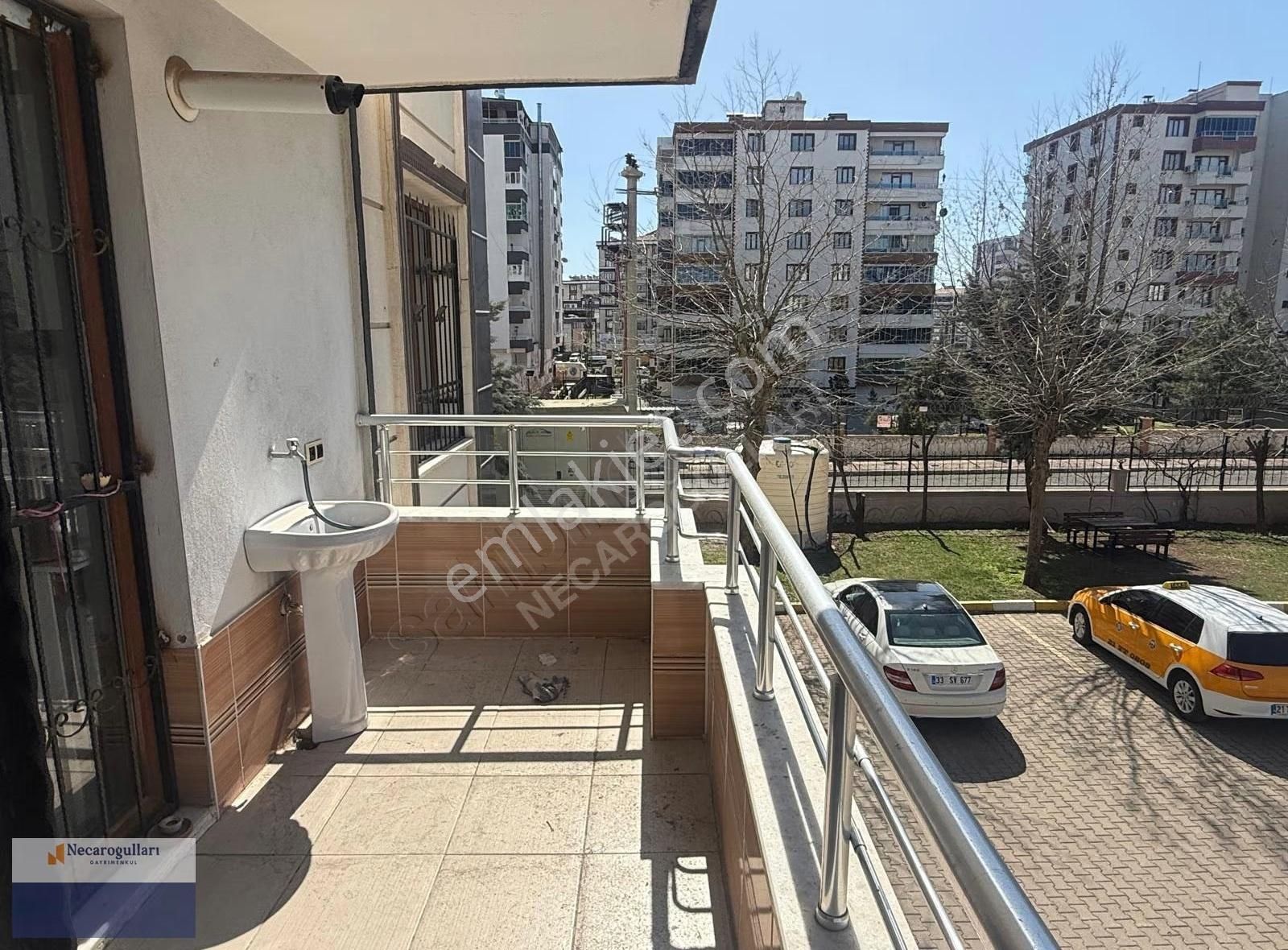 Necaroğullarından Otogar İlerisinde Fırsat 3+1 Daire - Görsel 27