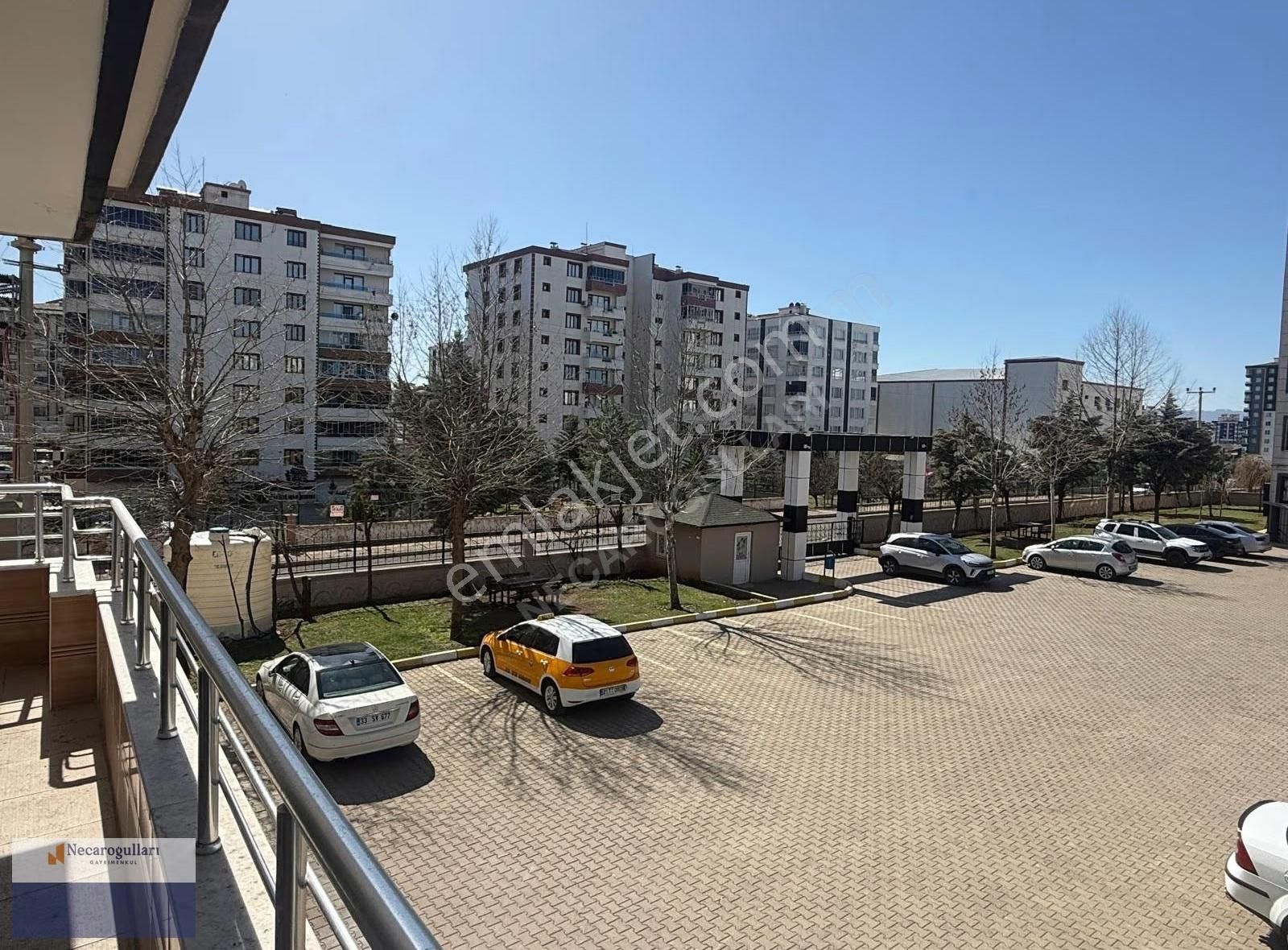 Necaroğullarından Otogar İlerisinde Fırsat 3+1 Daire - Görsel 33