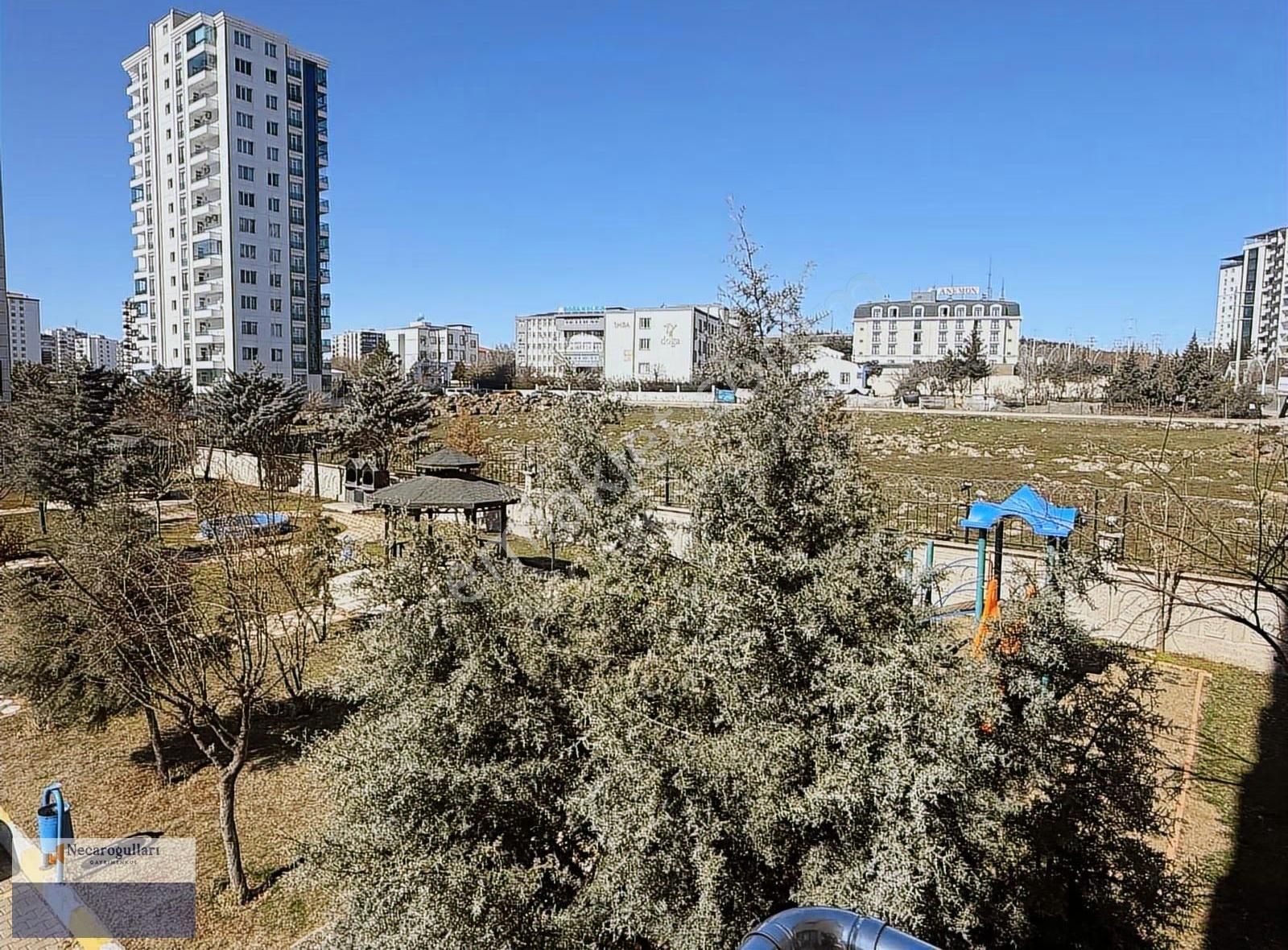 Necaroğullarından Otogar İlerisinde Fırsat 3+1 Daire - Görsel 8