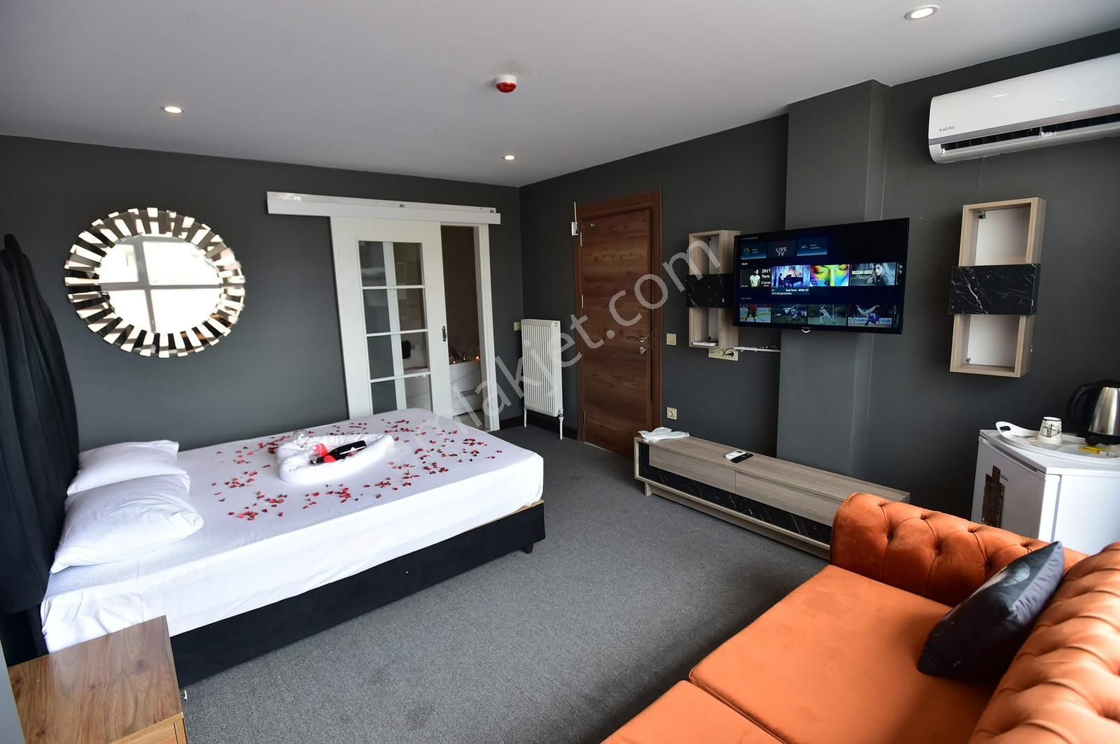 Gaziosmanpaşa Yeni Açılan Ultra Lüx Konforlu Jakuzili Ve Havuzlu Günlük Kiralık Daireler - Görsel 15