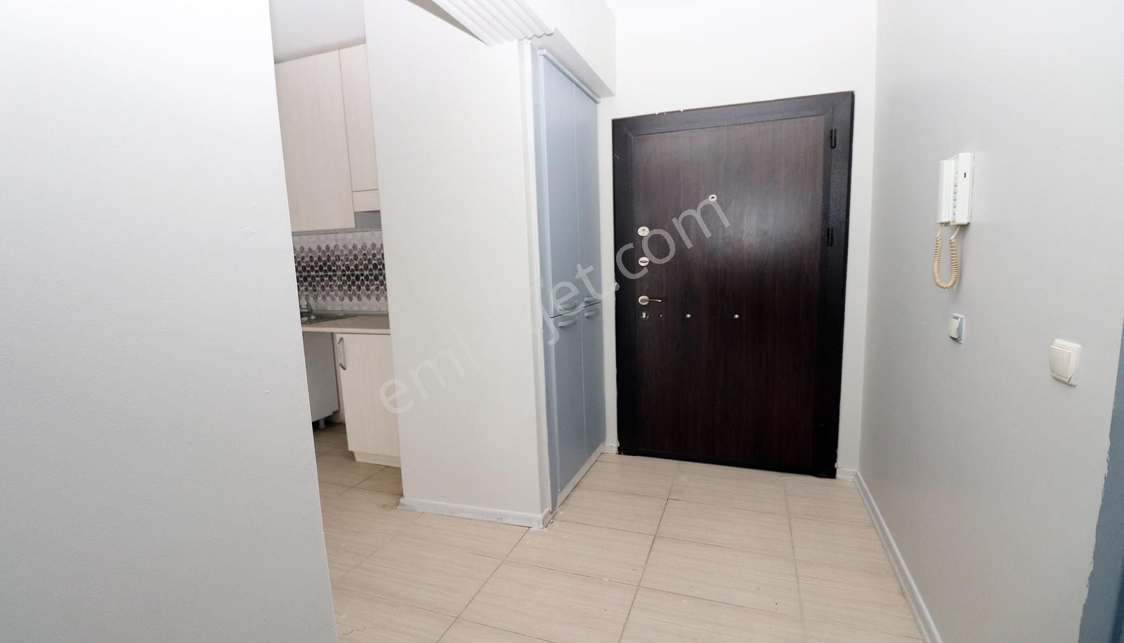 Esenyurt Akevlerde Siteiçiresinde Kiralik 1+1 Daire - Görsel 6