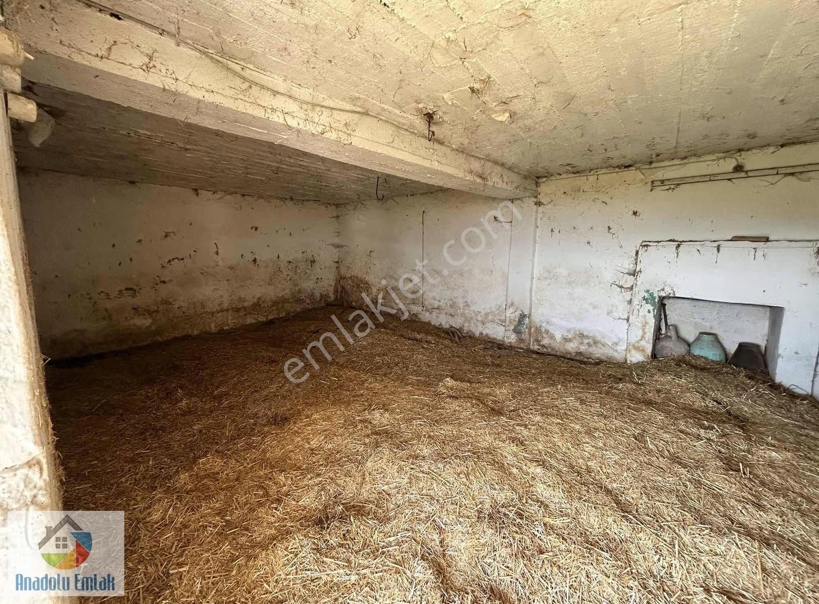 Anadolu Emlak'tan Derebaşı Köyünde 419 M2 Satılık Müstakil Ev - Görsel 6