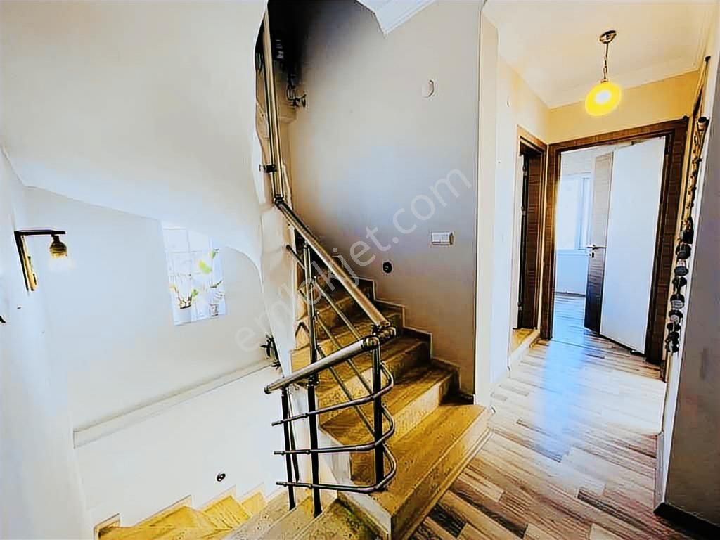 Akbük Merkezde Müstakil Yaşam Alanı 3+1 Yazlık - Görsel 32