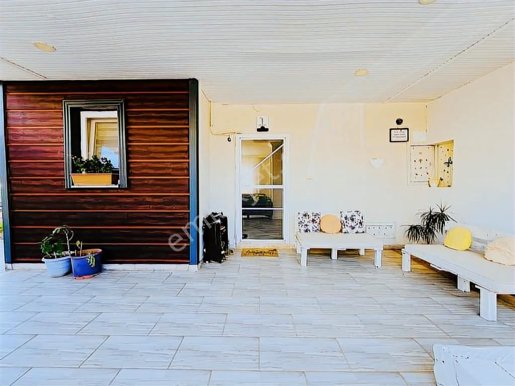 Akbük Merkezde Müstakil Yaşam Alanı 3+1 Yazlık - Görsel 17