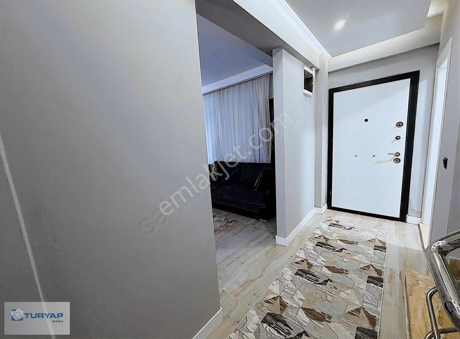 Yenifoçada Havuzlu Emsalsiz Fırsat Satılık 3+2 Villa - Görsel 16