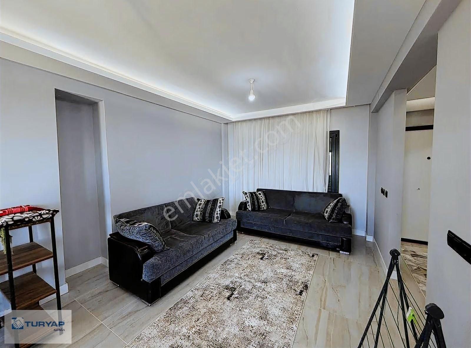 Yenifoçada Havuzlu Emsalsiz Fırsat Satılık 3+2 Villa - Görsel 2