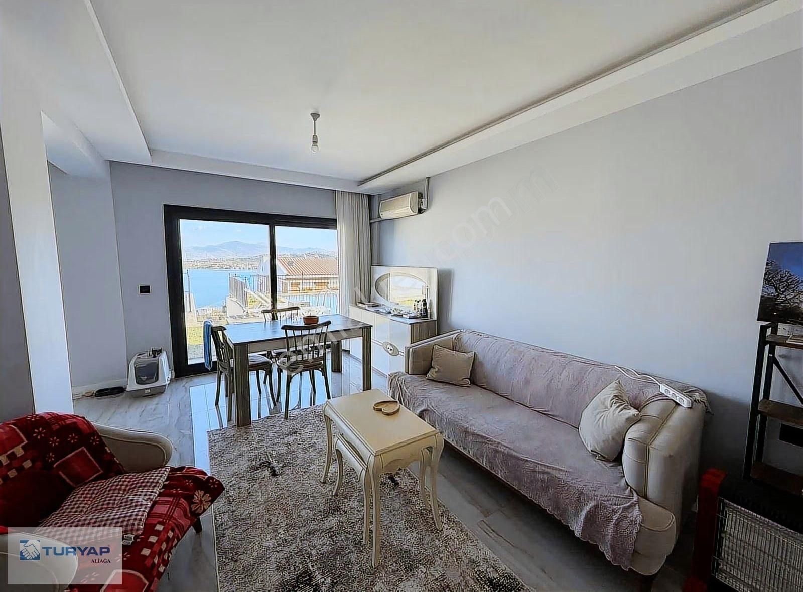 Yenifoçada Havuzlu Emsalsiz Fırsat Satılık 3+2 Villa - Görsel 8