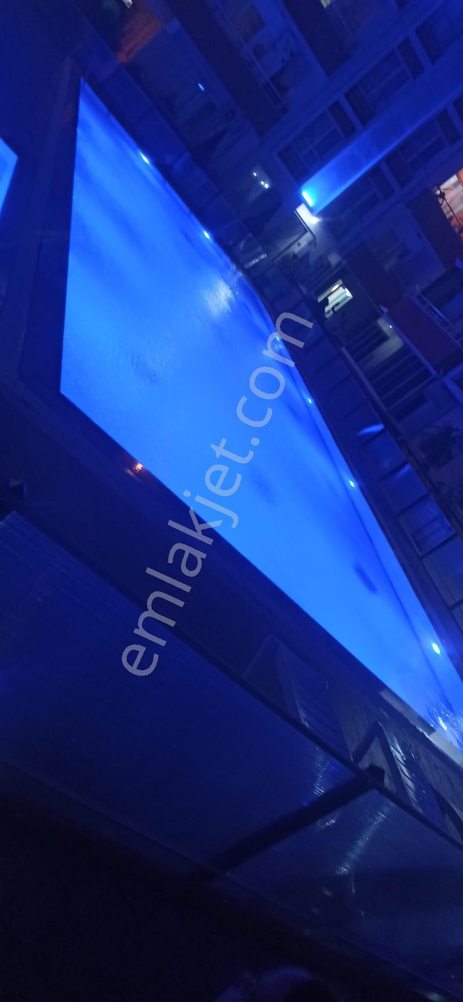 3+2 Uygun Fiyata Çatı Dublex Teraslı Balkonlu Barbekü Ve Çift Havuzlu Daire