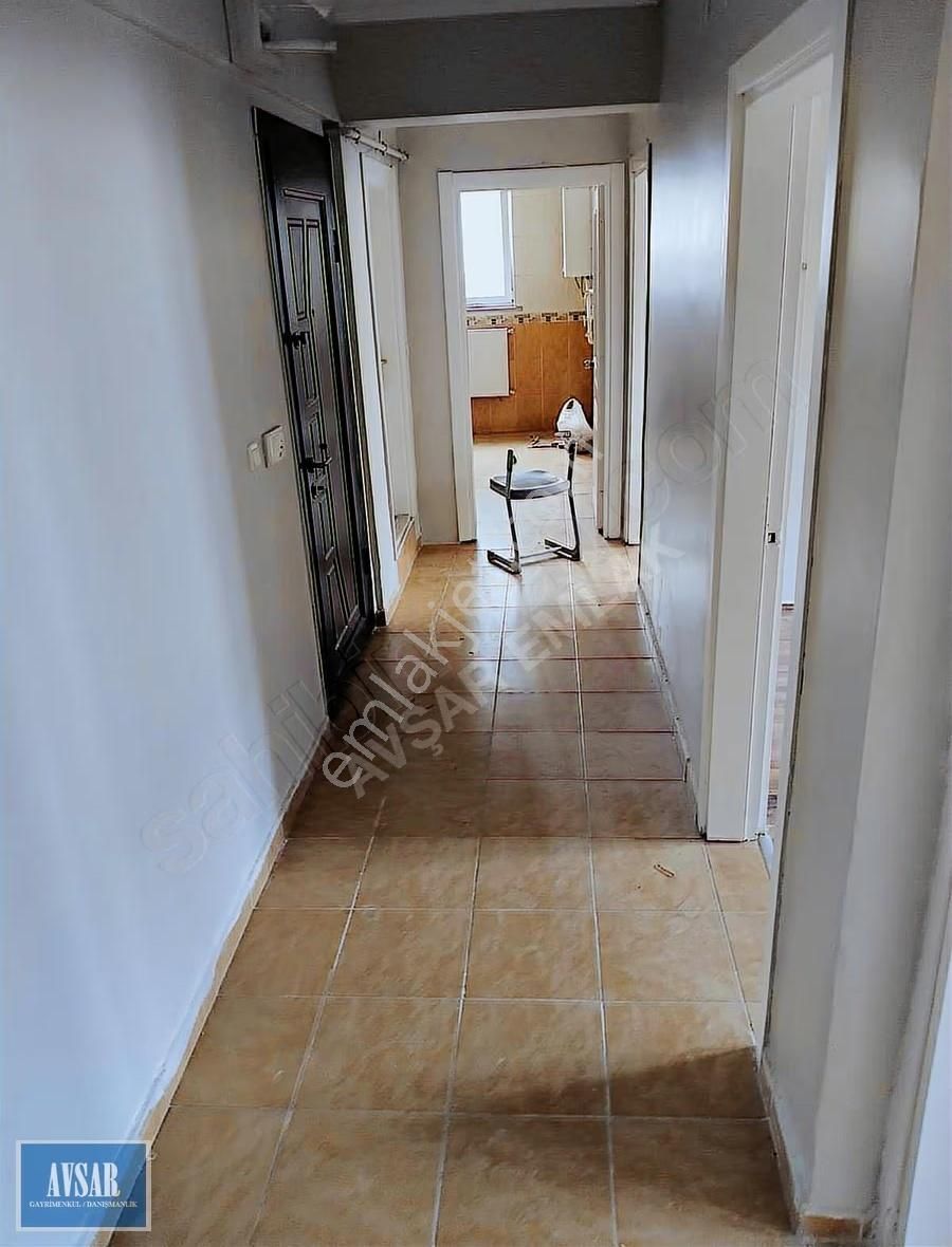 Yenidoğan Yunus Emrede Kiralık Balkonlu 2+1 Giriş Daire - Görsel 4