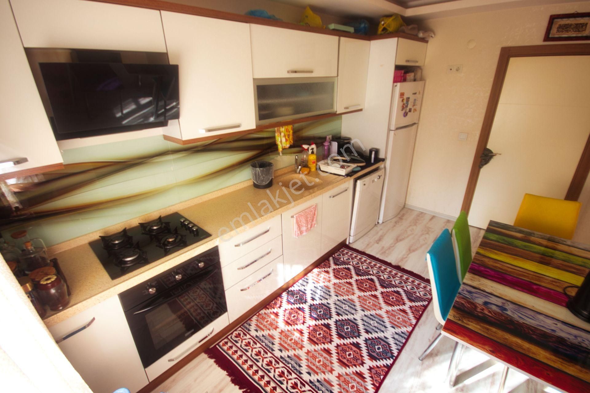 🛑🛑aktif'ten Akçay'da Satılık Cam Balkonlu Ön Cephe Ayrı Mutfaklı 2+1 Geniş Daire - Görsel 2