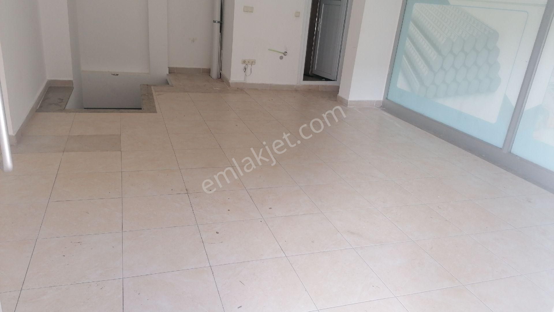 Adil Mah Kiralık Depolu Dükkan - Görsel 11