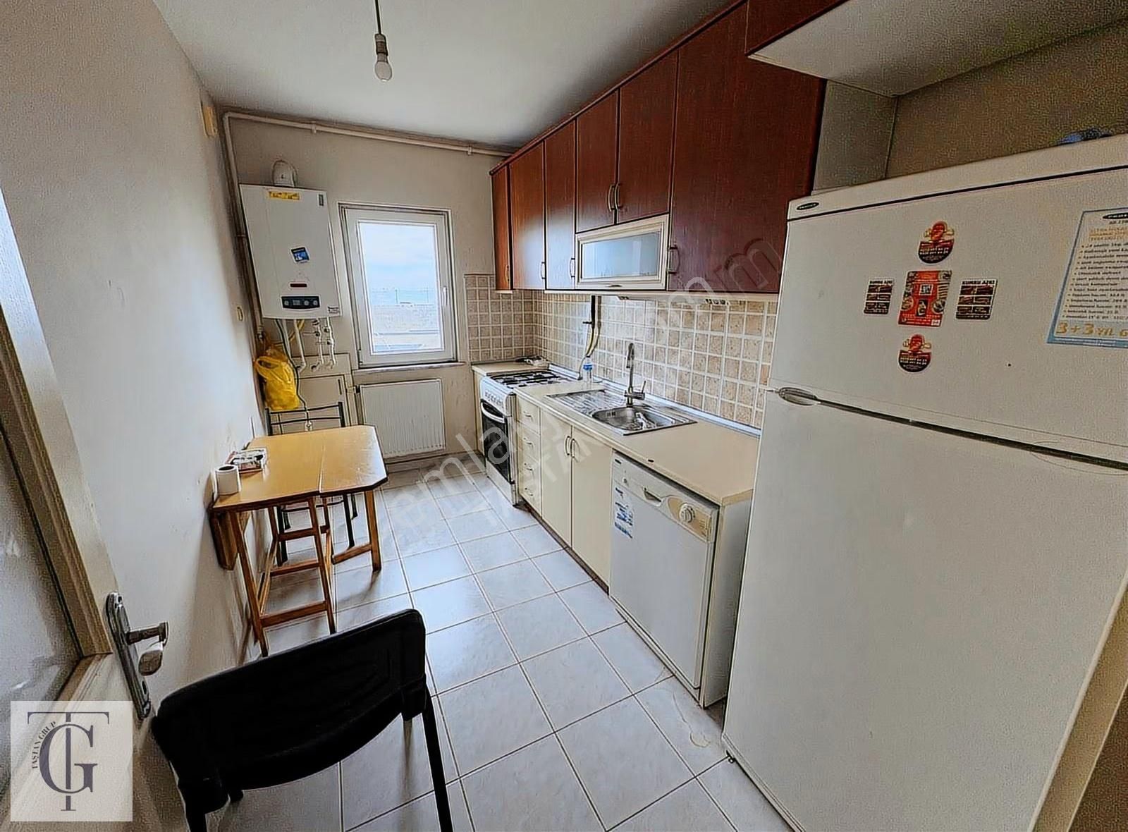 Taştan Grup'tan Hadmköy Kiptaş1 Konutlarnda Eşyalı Kiralık Daire - Görsel 7