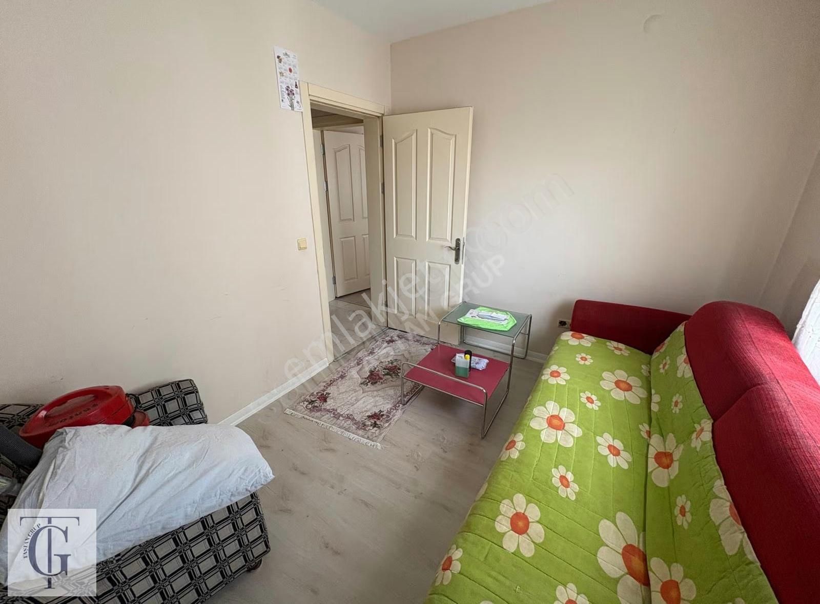 Taştan Grup'tan Hadmköy Kiptaş1 Konutlarnda Eşyalı Kiralık Daire - Görsel 15